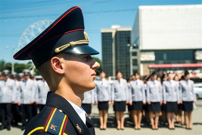 Студент МВД