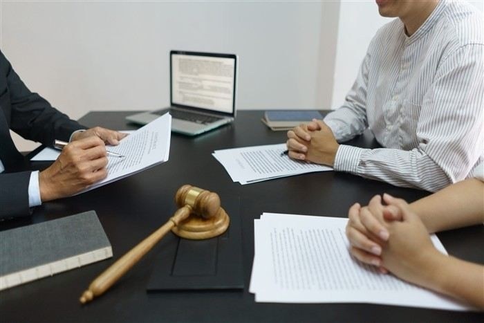 Подача и регистрация искового заявления в суде