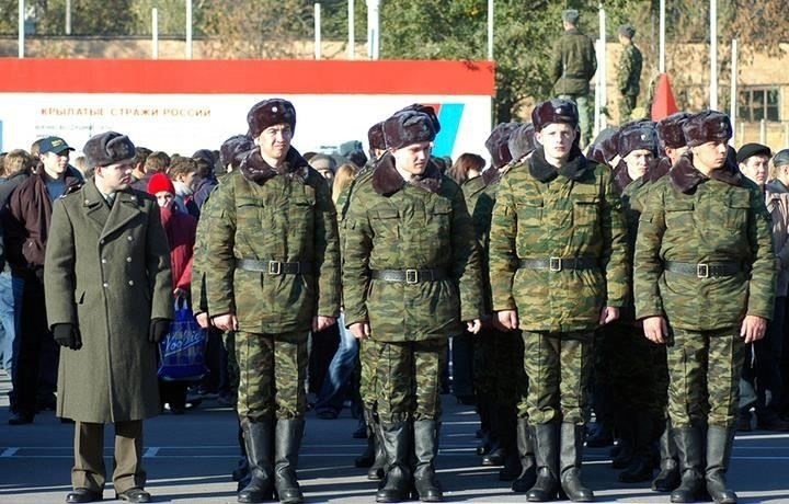 Кроме того, во время мобилизации лица с судимостью могут быть призваны на службу, если срок наказания был погашен или если они признаны годными к службе. Рекомендуется проконсультироваться с юристами или военными представителями, чтобы уточнить свой статус, прежде чем приступать к призыву.