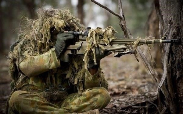 В некоторых случаях право на дополнительный отпуск могут иметь военнослужащие, служившие в период с 1 августа 1990 года по 31 декабря 2021 года. Если возникают вопросы по поводу этих периодов, человеку может потребоваться обратиться в соответствующие органы или за юридической помощью, чтобы прояснить специфику своего дела. Иногда может потребоваться решение суда для уточнения права или количества времени, на которое имеет право человек.